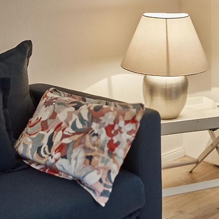 Gut Hohenstein - Platanenappartment Barkelsby Eksteriør billede